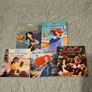 13 Disney Mini books